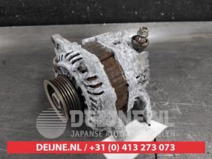 Gebruikte Dynamo Mitsubishi Colt (Z2/Z3) 1.3 16V Prijs € 40,00 Margeregeling aangeboden door V.Deijne Jap.Auto-onderdelen BV