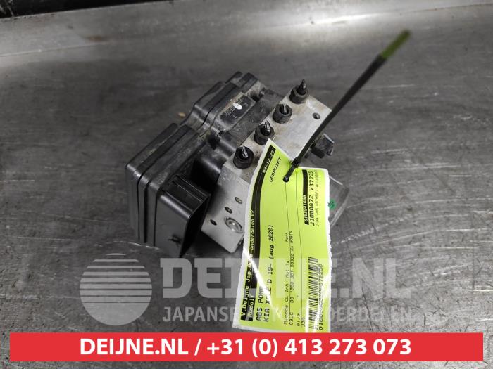 Gebruikte ABS Pomp Kia Xceed 1.0 T-GDi 12V Prijs € 150,00 Margeregeling aangeboden door V.Deijne Jap.Auto-onderdelen BV