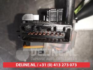 Toyota Corolla Wiper switch O576324 photo 3