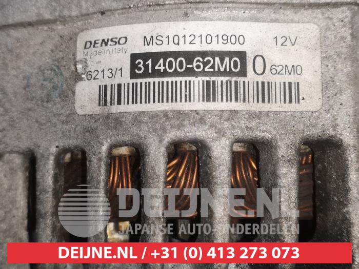Dynamo van een Suzuki SX4 S-Cross (JY) 1.6 16V DDiS 2014