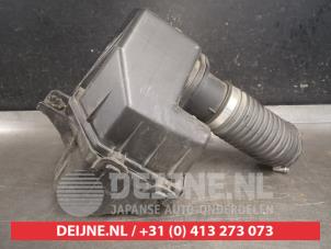 Suzuki SX-4 Luftfiltergehäuse O576393 foto 2