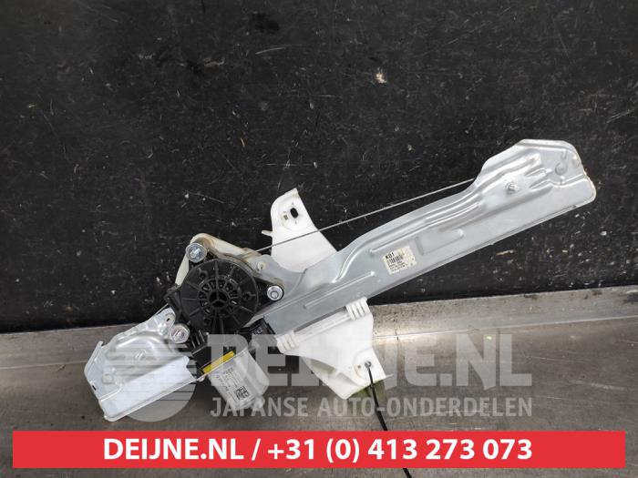 Hyundai Kona Rear door window mechanism 4-door, right O576385