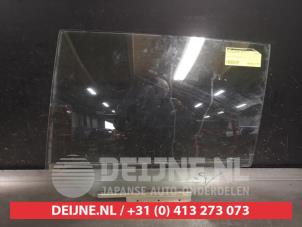 Gebruikte Deurruit 4Deurs links-achter Toyota Avensis Wagon (T27) 2.0 16V D-4D-F Prijs € 30,00 Margeregeling aangeboden door V.Deijne Jap.Auto-onderdelen BV