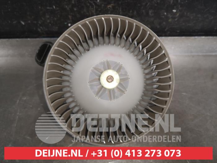 Toyota Avensis Heizung Belüftungsmotor O576418