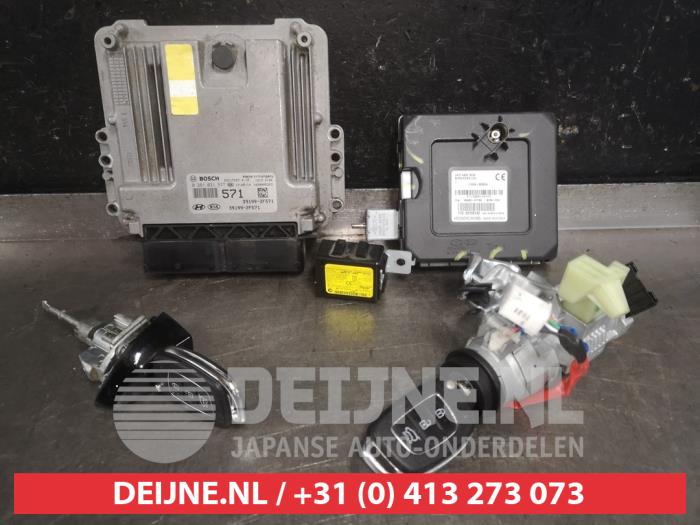 Hyundai Tucson Set of cylinder locks (complete) O576545