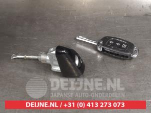 Hyundai Tucson Slotenset Cilinder (compleet) O576545 foto 2