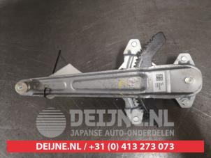 Hyundai I10 Ruitmechaniek 4Deurs rechts-achter O576659 foto 2