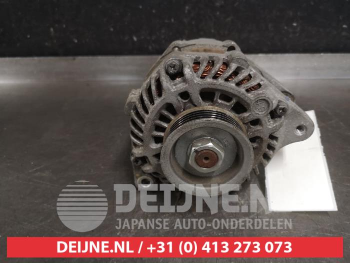 Gebruikte Dynamo Honda Jazz (GE6/GE8/GG/GP) 1.2 VTEC 16V Prijs € 40,00 Margeregeling aangeboden door V.Deijne Jap.Auto-onderdelen BV