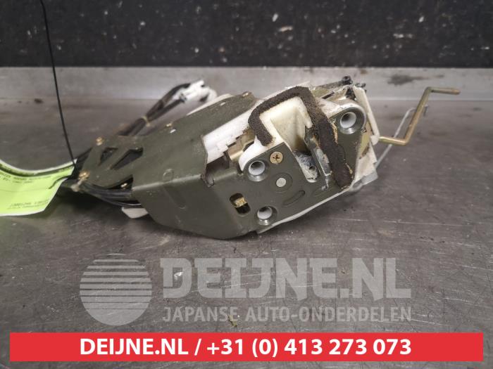 Suzuki Wagon R+ Deurslot Mechaniek 4Deurs rechts-voor O576882