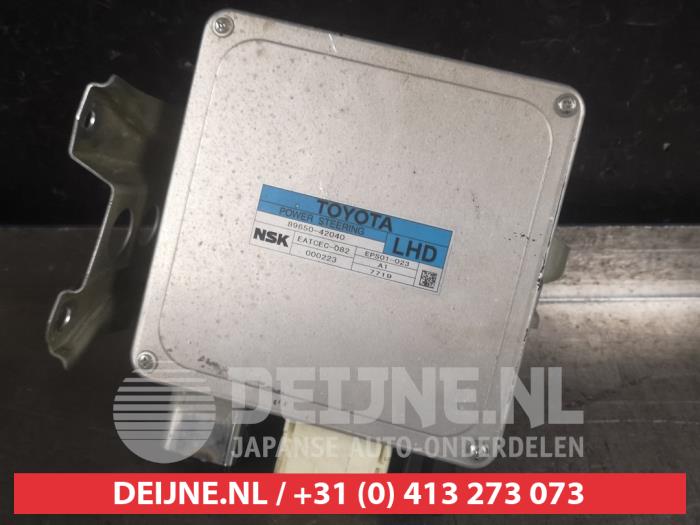 Toyota Rav-4 Power steering computer O576976