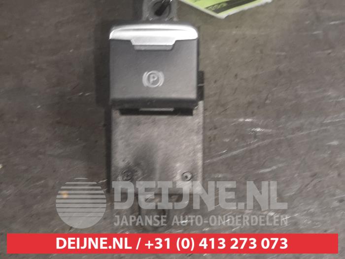 Mazda 3 Handrem schakelaar O577029