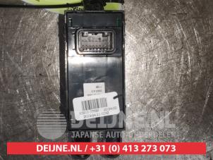 Kia Ceed Sportswagon Parking brake switch O577256 photo 2