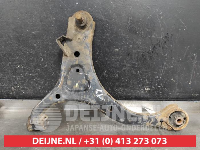 Hyundai Santafe Draagarm onder links-voor O577402