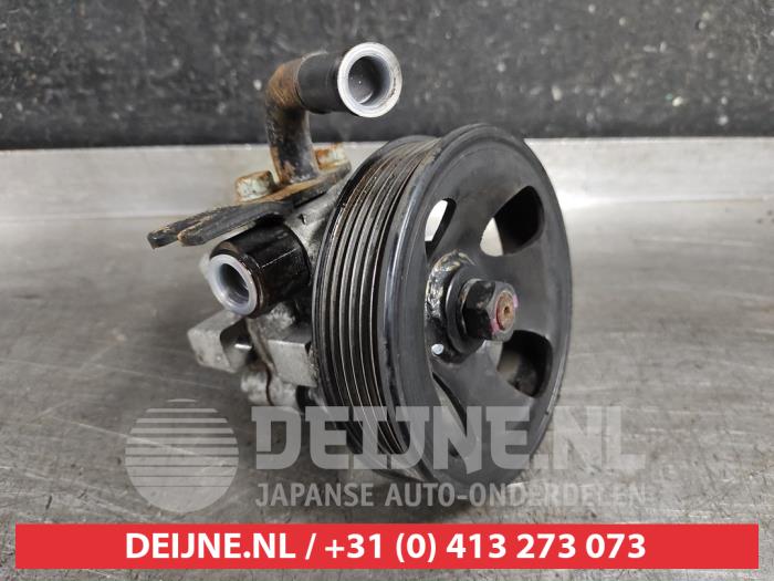 Gebruikte Servopomp Hyundai Santa Fe II (CM) 2.2 CRDi 16V 4x2 Prijs € 35,00 Margeregeling aangeboden door V.Deijne Jap.Auto-onderdelen BV