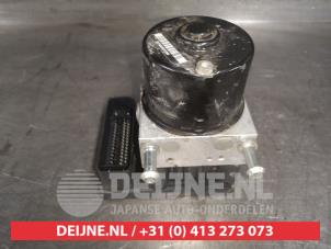 Gebruikte ABS Pomp Mitsubishi Outlander (CW) 2.0 DI-D 16V 4x2 Prijs € 75,00 Margeregeling aangeboden door V.Deijne Jap.Auto-onderdelen BV