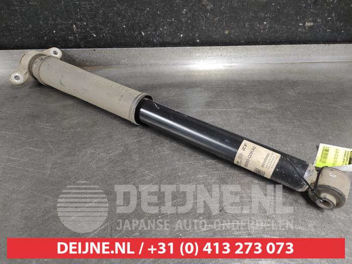 Hyundai Bayon Stoßdämpfer links hinten O577666