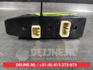 Chevrolet Epica Multi-functional window switch O577833 photo 2