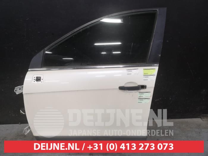 Chevrolet Captiva Portier 4Deurs links-voor O577981