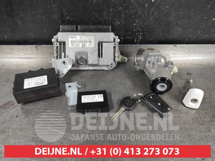 Toyota Aygo Slotenset Cilinder (compleet) O578359