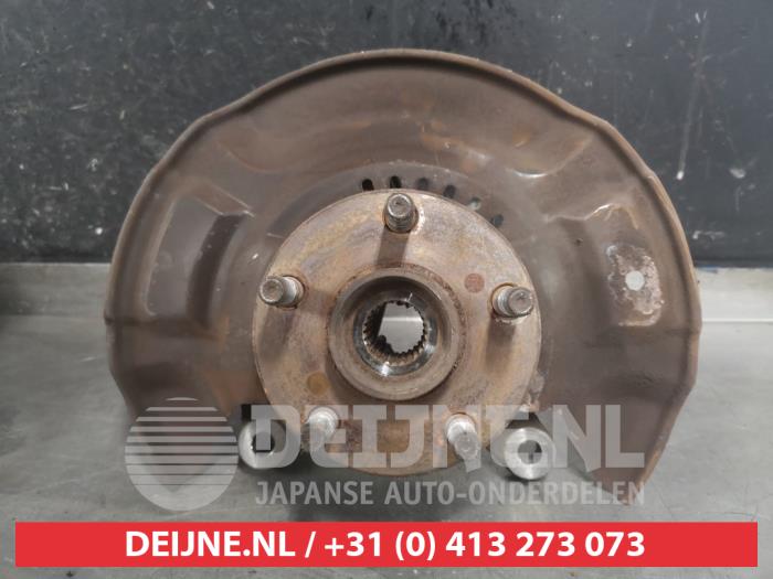 Subaru Trezia Knuckle, front left O578536