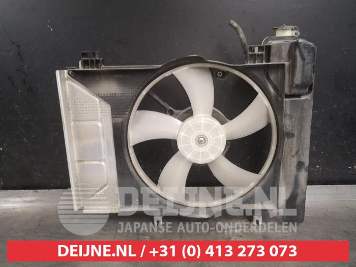 Subaru Trezia Cooling fan housing O578545
