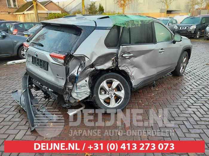 Toyota Rav-4 Quarter light, front right O578783