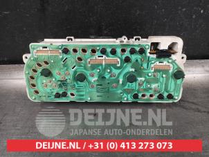 Suzuki Grand Vitara Odometer KM O578961 photo 2