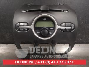 Gebruikte Radio Mazda 2 (DE) 1.3 16V S-VT High Power Prijs € 75,00 Margeregeling aangeboden door V.Deijne Jap.Auto-onderdelen BV