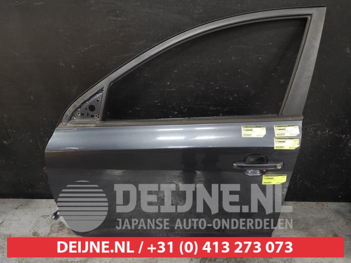 Kia Ceed Tür 4-türig links vorne O579175