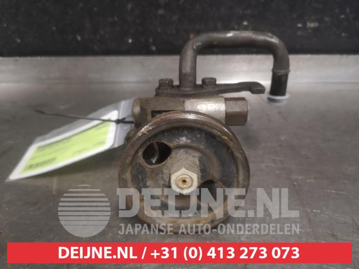 Gebruikte Servopomp Hyundai Getz 1.3i 12V Prijs € 35,00 Margeregeling aangeboden door V.Deijne Jap.Auto-onderdelen BV
