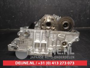 Toyota Avensis Cylinder head O579362 photo 3