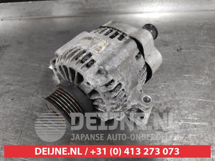 Gebruikte Dynamo Suzuki Swift (ZA/ZC/ZD) 1.3 D 16V Prijs € 40,00 Margeregeling aangeboden door V.Deijne Jap.Auto-onderdelen BV