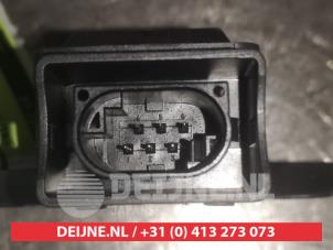 Nissan Micra Anti-roll control sensor O579565 photo 3