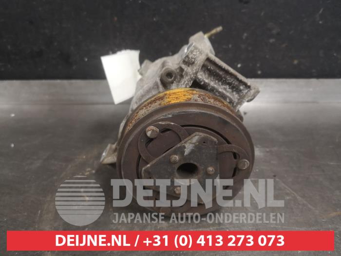 Gebruikte Aircopomp Nissan Micra (K12) 1.6 16V 160 SR Prijs € 150,00 Margeregeling aangeboden door V.Deijne Jap.Auto-onderdelen BV
