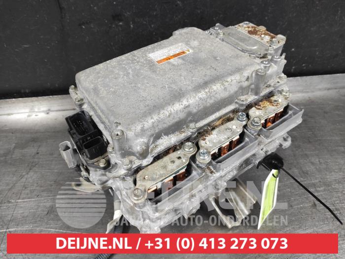 Toyota Rav-4 Inverter (Hybrid) O579713