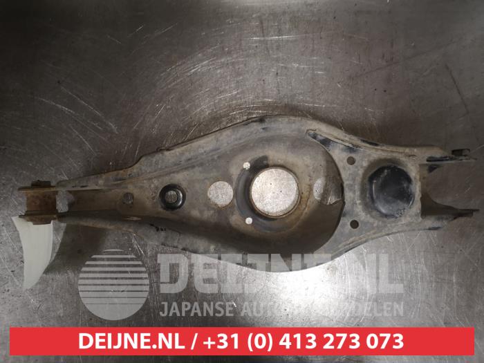 Toyota Rav-4 Querlenker rechts hinten O579730