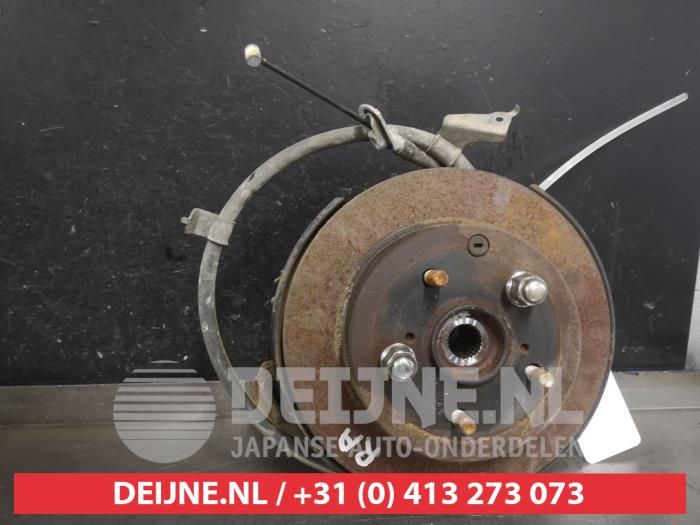 Toyota Rav-4 Achsschenkel rechts hinten O579743