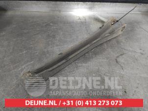 Hyundai Tucson Draagarm rechts-achter O579787 foto 2