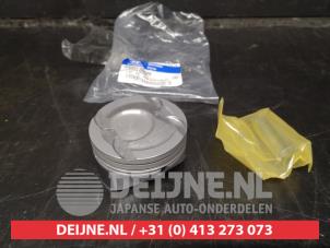 Zuiger van een Hyundai iX35 (LM) 1.6 GDI 16V 2012