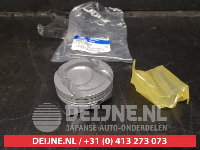 Nieuwe Zuiger Hyundai iX35 (LM) 1.6 GDI 16V Prijs € 90,75 Inclusief btw aangeboden door V.Deijne Jap.Auto-onderdelen BV