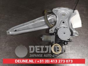 Toyota Verso Fenstermechanik 4-türig links hinten O579969 foto 2