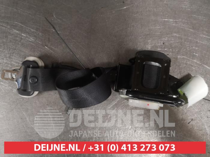 Nissan Pulsar Veiligheidsgordel rechts-voor O580007