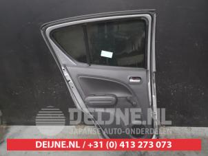 Suzuki Splash Tür 4-türig links hinten O580096 foto 2
