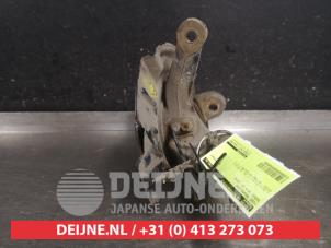 Suzuki SX-4 Knuckle, front right O580809 photo 2