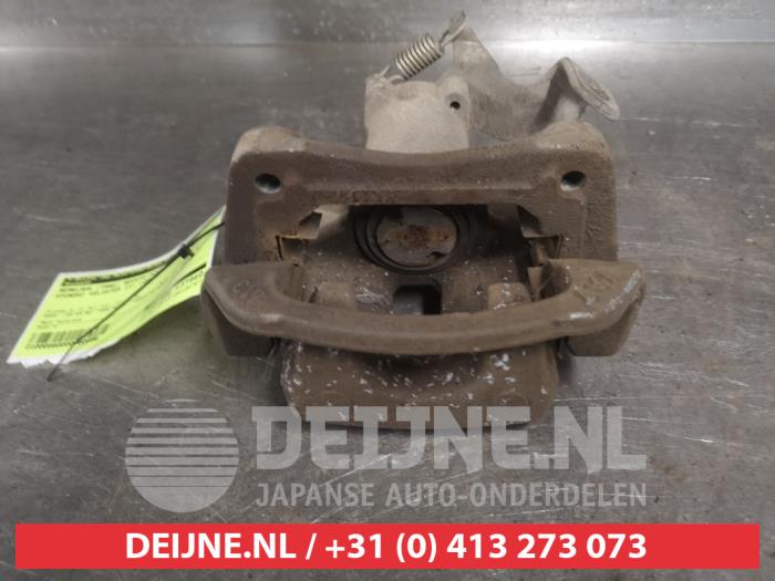 Hyundai Veloster Rear brake calliper, right O580896
