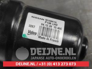 Nissan Juke Front wiper motor O581310 photo 3