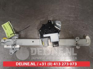 Nissan Juke Window mechanism 4-door, front left O581317 photo 2