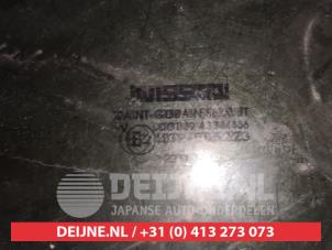 Nissan Juke Türscheibe 4-türig links hinten O581319 foto 2