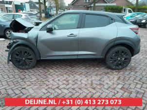 Nissan Juke Türscheibe 4-türig links hinten O581319 foto 3