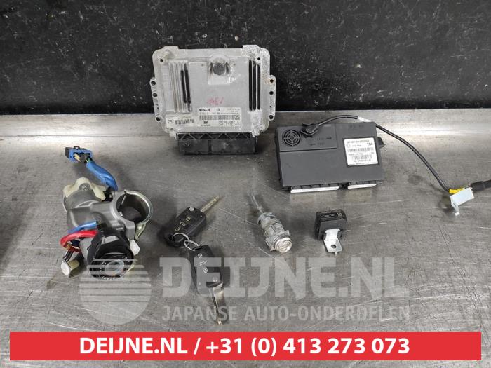 Hyundai I30 Computer Motormanagement O581495